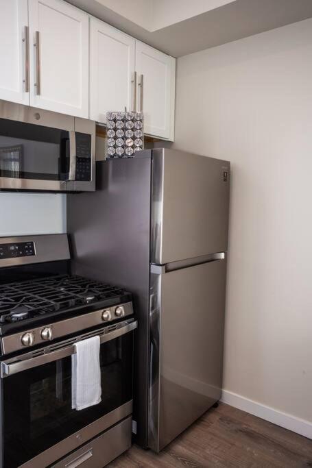 Spacious 1 Bedroom In Heart Of San Diego
